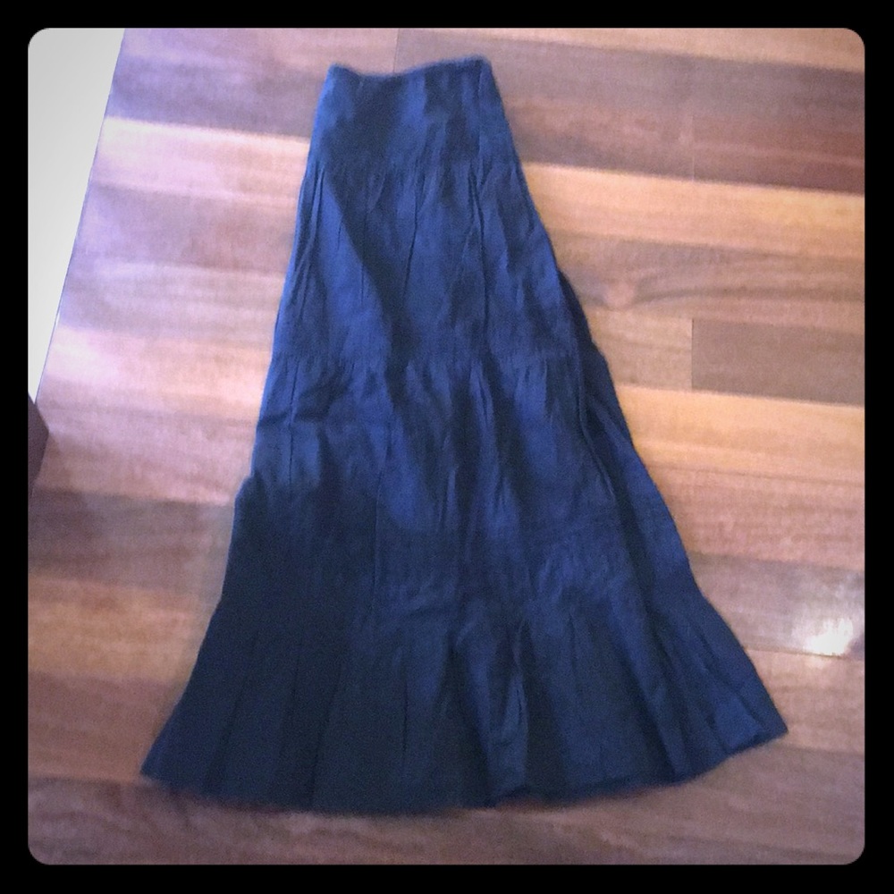 Black Skirt